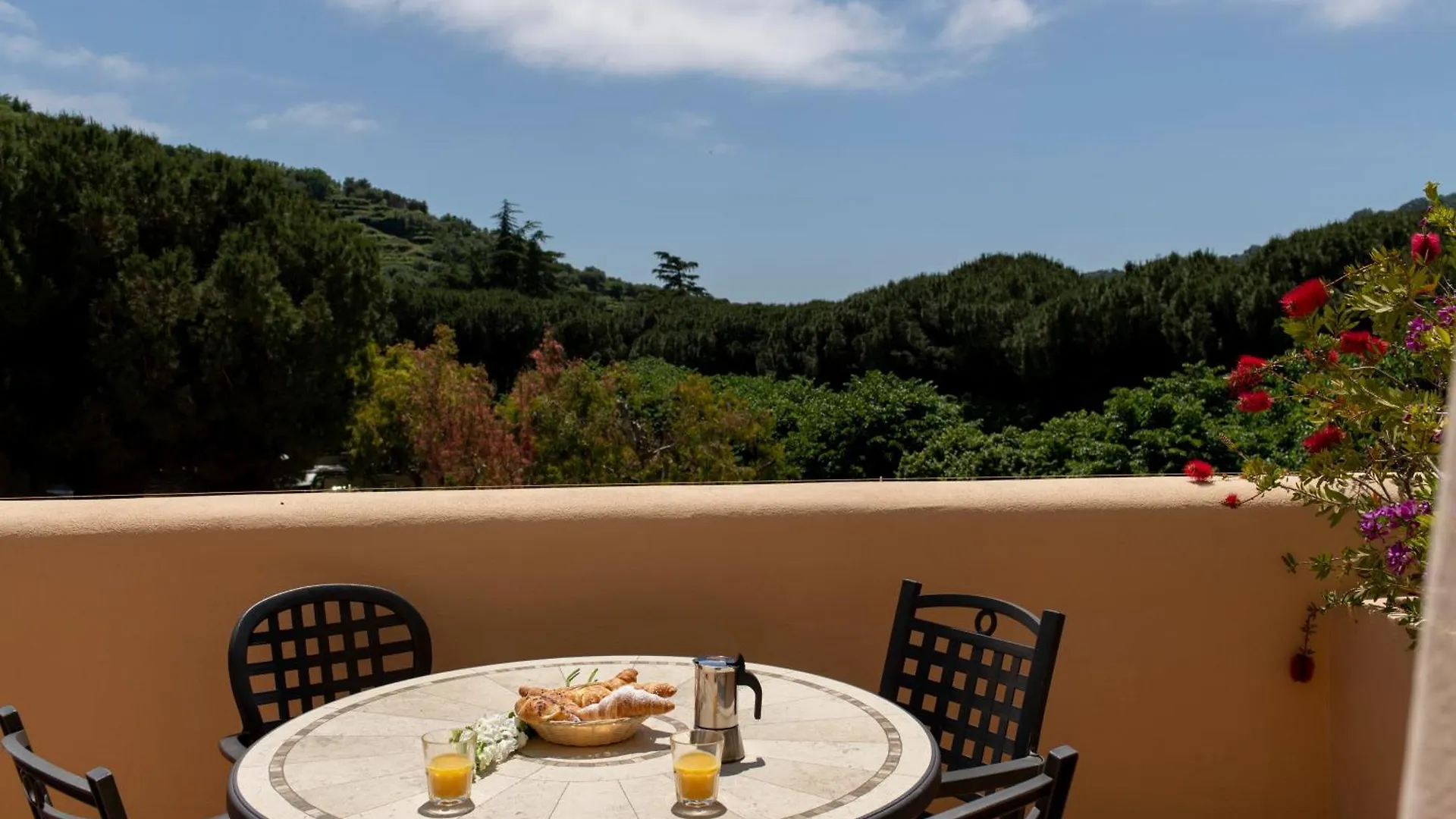 Il Villaggio Di Giuele Finale Ligure Aparthotel