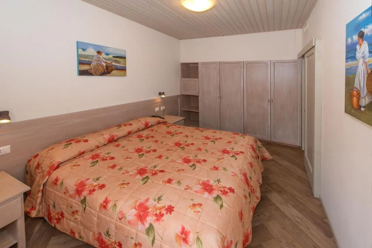 Aparthotel Il Villaggio Di Giuele Finale Ligure