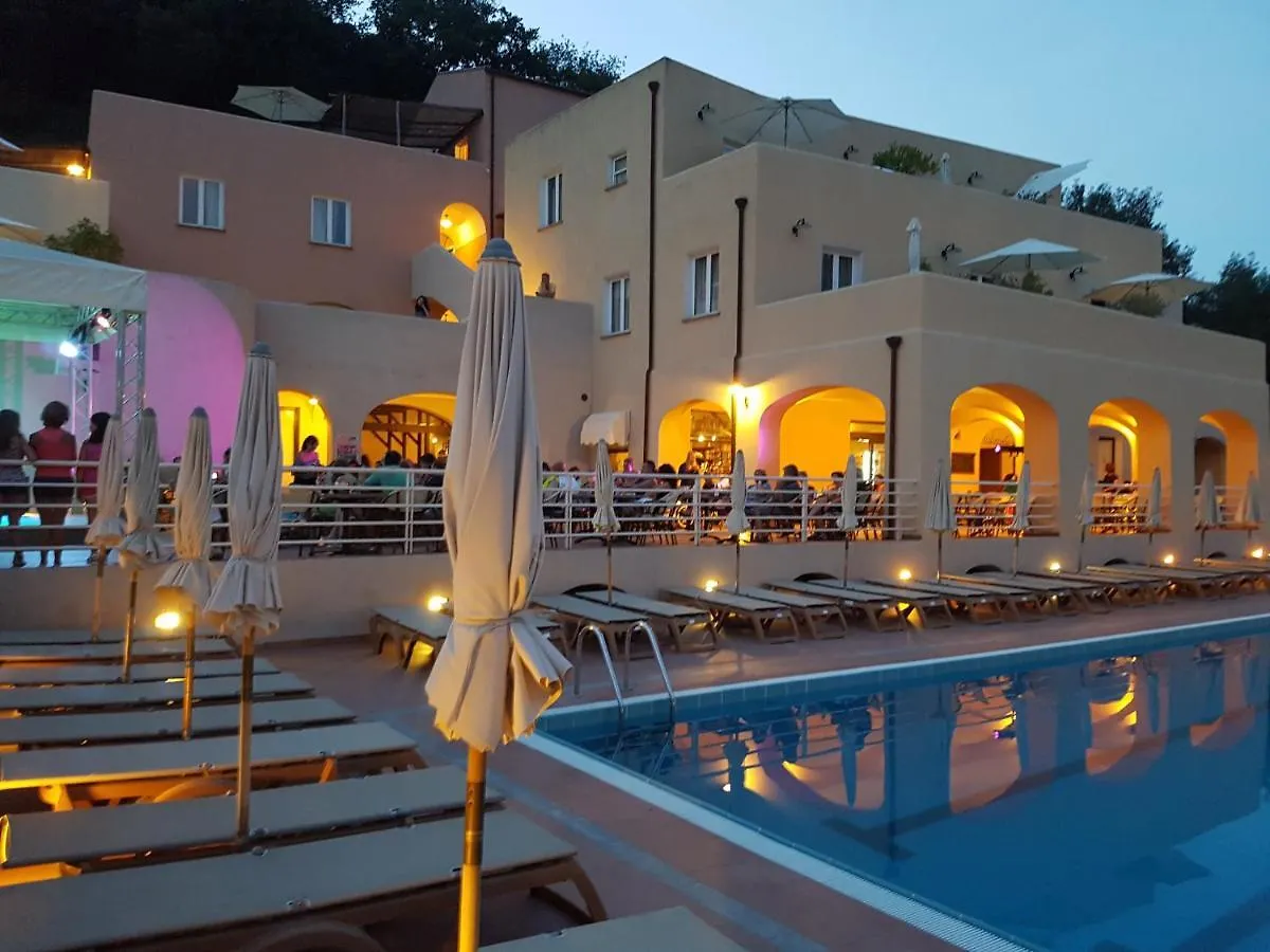 Il Villaggio Di Giuele Finale Ligure Aparthotel